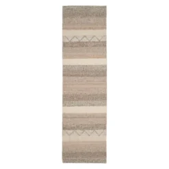 Indian Wells Tufted Rug - Safavieh 13 Indian Wells Tufted Rug - Safavieh -Safavieh Home Deals Store GUEST 118d3133 3854 427b b563 3aaeaa08dbf1