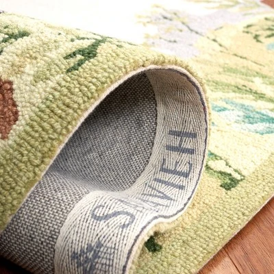 Chelsea HK295 Hand Hooked Area Rug - Safavieh 3 Chelsea HK295 Hand Hooked Area Rug - Safavieh - Image 3