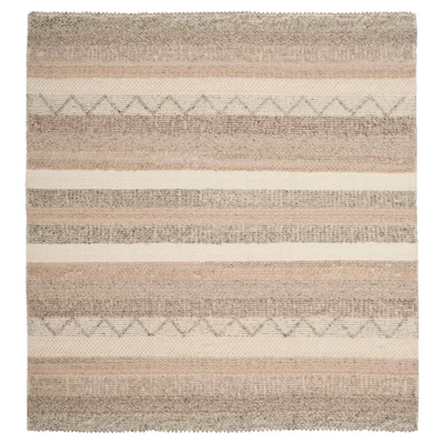 Indian Wells Tufted Rug - Safavieh 7 Indian Wells Tufted Rug - Safavieh - Image 7