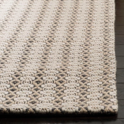 5'x8' Solid Hooked Area Rug Gray/Ivory - Safavieh 1 5'x8' Solid Hooked Area Rug Gray/Ivory - Safavieh