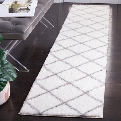 Tahoe Shag THO676 Power Loomed Area Rug - Safavieh 1 Tahoe Shag THO676 Power Loomed Area Rug - Safavieh